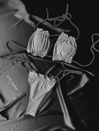 🌞 Leto je tu a s ním aj nový štýl! 🌴 Objav našu najnovšiu kolekciu plaviek, v ktorej sa budeš cítiť sebaisto, pohodlne a...