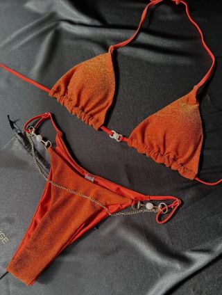 PLAVKOVÁ SEZÓNA Je čas ukázať sa! Ktoré plavky by si zbalila na svoju dovolenku snov? 🌴👙 #summervibes #plavky2025